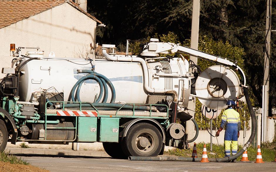 entreprise de débouchage canalisation Menucourt